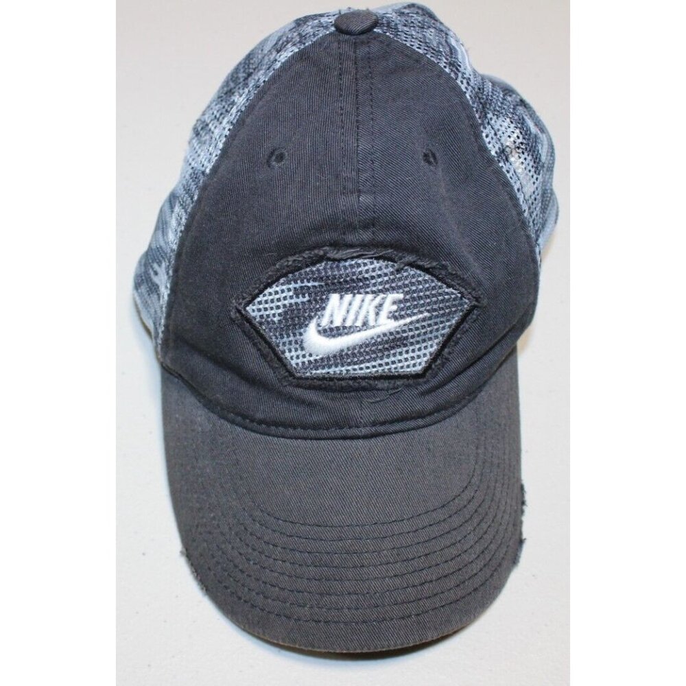 Boys Nike Trucker Mesh Snapback Hat Cap Youth One Size Distressed Camouflage